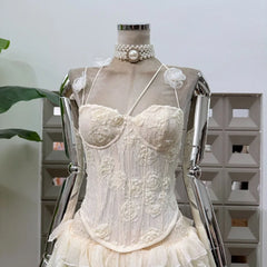 3D Floral Strap Corset Top And Elastic Waist Tiered Mini Skirt Set