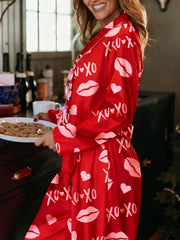 Long Sleeve Heart Lip Print Shirt and Pants Sleepwear Set
