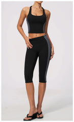 Two-Tone Contrast Seam Crop Top And Capri Leggings Set