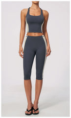 Two-Tone Contrast Seam Crop Top And Capri Leggings Set