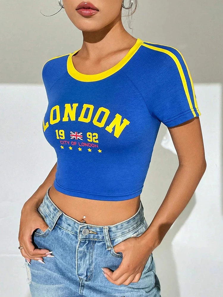 Women's blue London letter printed O-neck short-sleeved crop graphic T-shirt.