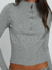 Knit Long Sleeve Turtleneck Zipped Top