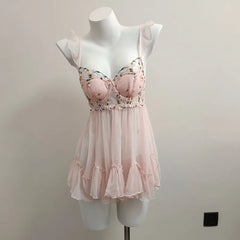 Embroidery Daisy Lace Embroidered Nightdress