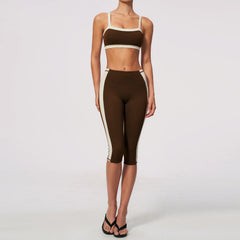 Two-Tone Contrast Seam Crop Top And Capri Leggings Set
