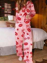 Long Sleeve Heart Lip Print Shirt and Pants Sleepwear Set