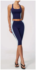 Two-Tone Contrast Seam Crop Top And Capri Leggings Set