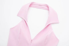 Solid Halter Collar Vest And Back Pocket Shorts Set