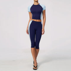 Two-Tone Contrast Seam Crop Top And Capri Leggings Set