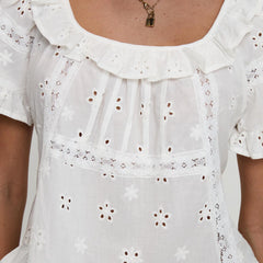 White Embroidery Short Sleeve Flare Top