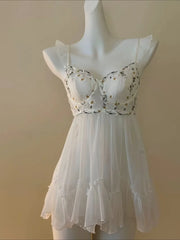 Embroidery Daisy Lace Embroidered Nightdress