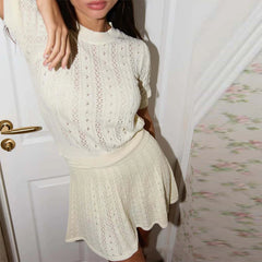 O-neck Knitted  Short Sleeve Top And Mini Skirt Set