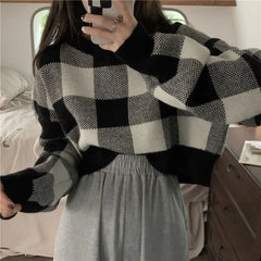Plaid Loose O-Neck Short Sweater