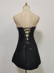 Rose Appliques Strapless Mini Dress