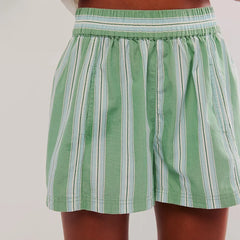 Women's multi-color elastic mid-waist shorts.