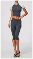 Two-Tone Contrast Seam Crop Top And Capri Leggings Set