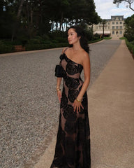 Black One-Shoulder Floral Desgin Long Dress