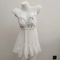 Embroidery Daisy Lace Embroidered Nightdress