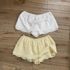 Flower Embroidery Mini Skirt