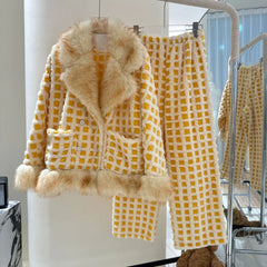 Yellow Plaid Plush Sleepwear Three Piece Pijama Set