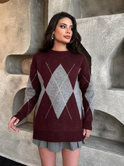 Burgundy Round Neck Knitted Sweater