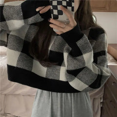 Plaid Loose O-Neck Short Sweater