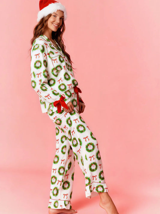 Christmas Wreath Print Shirt And Pants Pajama Set