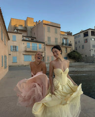 Sweetheart Neckline Bustier Strapless Maxi Dress