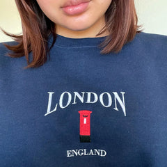 Women's London embroidered sweatshirt with a telephone booth.