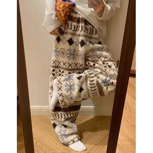 Geometric Winter Print Plush Sweatpants