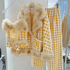 Yellow Plaid Plush Sleepwear Three Piece Pijama Set