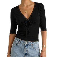 Lace Trim V‑Neck 3/4 Sleeve Crop Top
