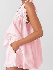 Pink babydoll dress with lace details 