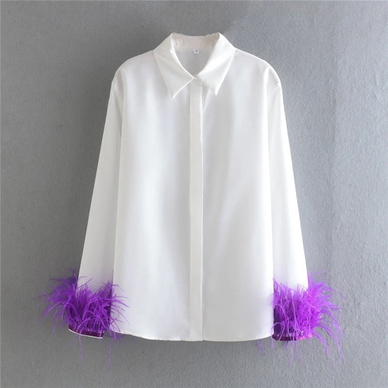 White Shirt With Fur Trim Sleeve
