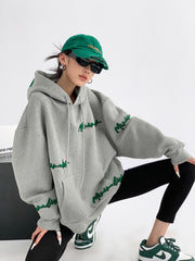 Knit Lettering Embroidery Hoddie Free From Label